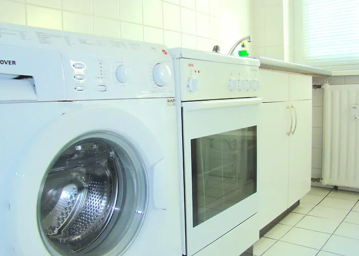 And Near Kurfuerstendamm Berlim