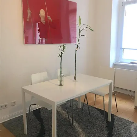 Apartment And Near Kurfuerstendamm Berlin