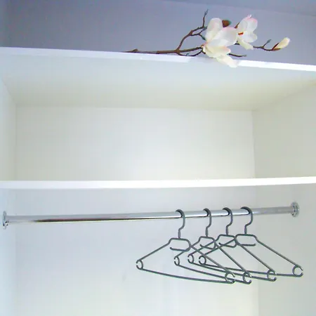 And Near Kurfuerstendamm * Berlin