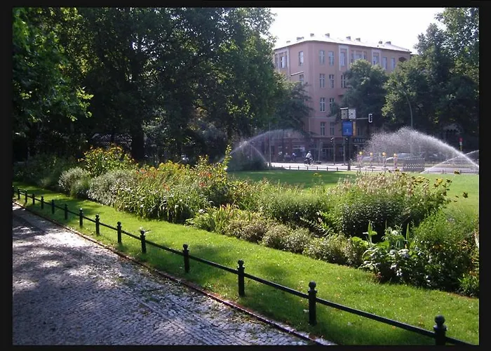 And Near Kurfuerstendamm *